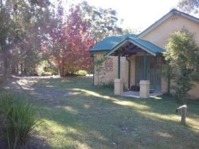 Narrawallee Creek Studio